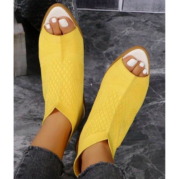 Yellow Peep Flat Open Toe Perforated Sandals Size 9.5 (41) - Picture 5 of 7